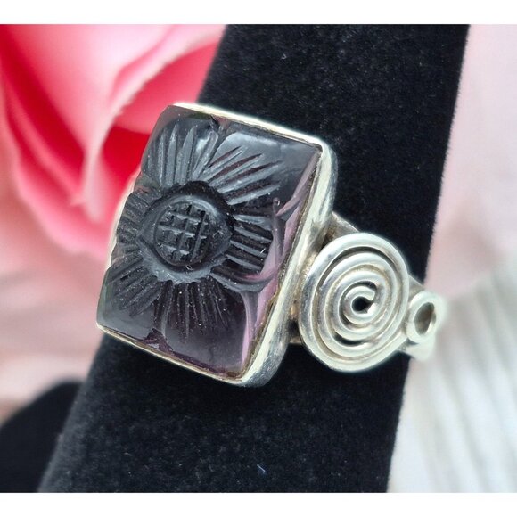 Sterling Silver Swirl Ring Size 8.5 Square Purple Etched Flower Boho Cute - Picture 5 of 9